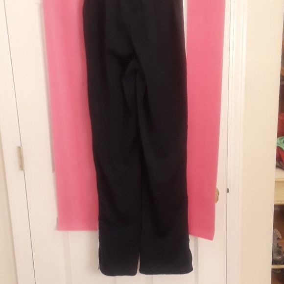 Nike  jogger Pants - Picture 4 of 5